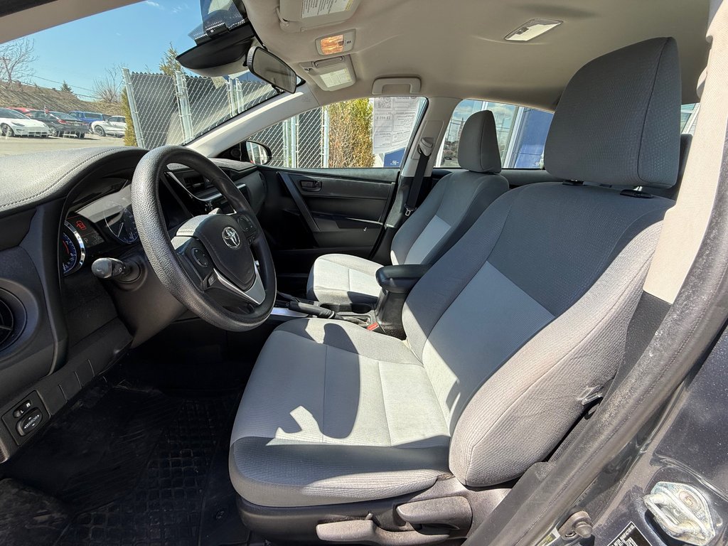 2018 Toyota Corolla CE,1 PROPRIÉTAIRE,JAMAIS ACCIDENTÉ, in Saint-Jérôme, Quebec - 5 - w1024h768px