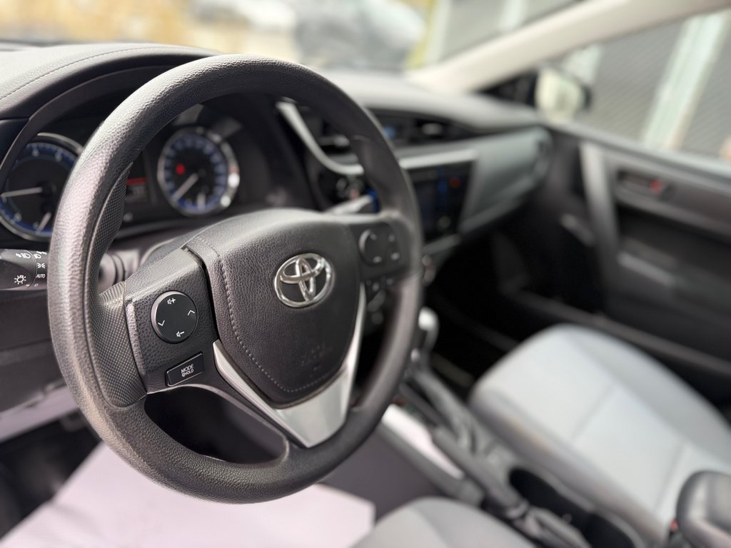 Toyota Corolla CE,1 PROPRIÉTAIRE,JAMAIS ACCIDENTÉ, 2018 à Charlemagne, Québec - 4 - w1024h768px