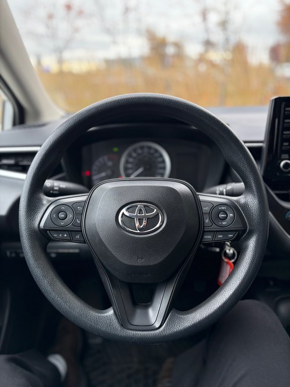 2022 Toyota Corolla LE, CAMÉRA DE RECUL, BANC CHAUFFANT in Charlemagne, Quebec - 20 - w1024h768px