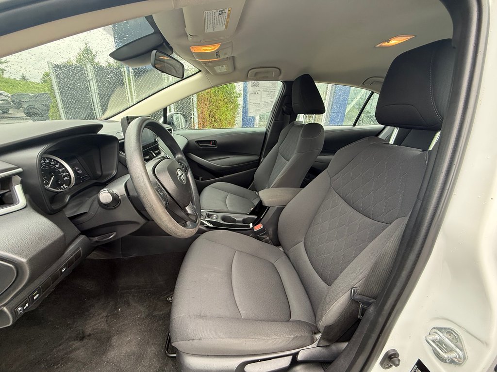 2022 Toyota Corolla LE, CAMÉRA DE RECUL, BANC CHAUFFANT in Charlemagne, Quebec - 5 - w1024h768px