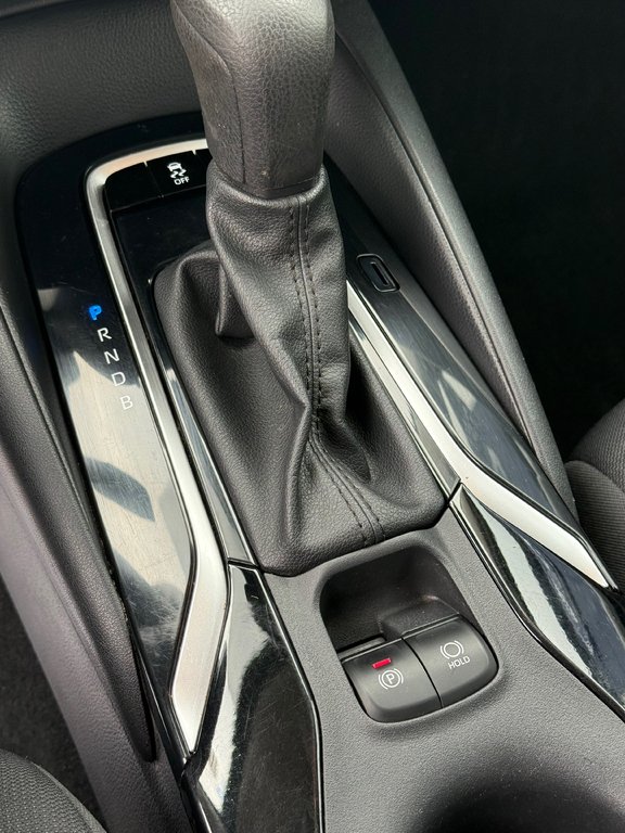2022 Toyota Corolla LE, CAMÉRA DE RECUL, BANC CHAUFFANT in Charlemagne, Quebec - 16 - w1024h768px