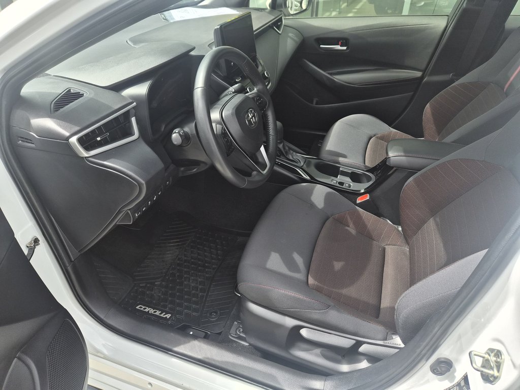 2023 Toyota Corolla SE HYBRID TI in Saint-Jérôme, Quebec - 9 - w1024h768px