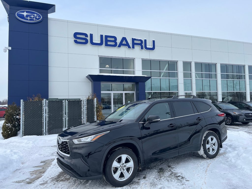 2020 Toyota Highlander LE,AWD,CAMÉRA DE RECUL,BANC CHAUFFANT in Charlemagne, Quebec - 3 - w1024h768px