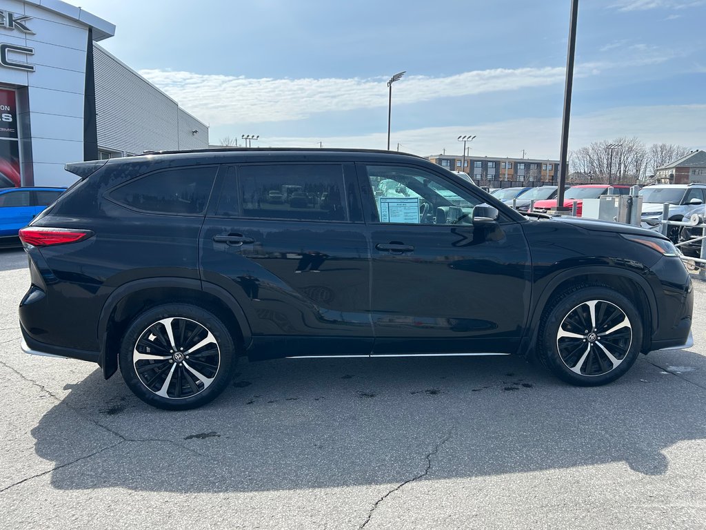 Toyota Highlander XSE 2021 à Charlemagne, Québec - 7 - w1024h768px