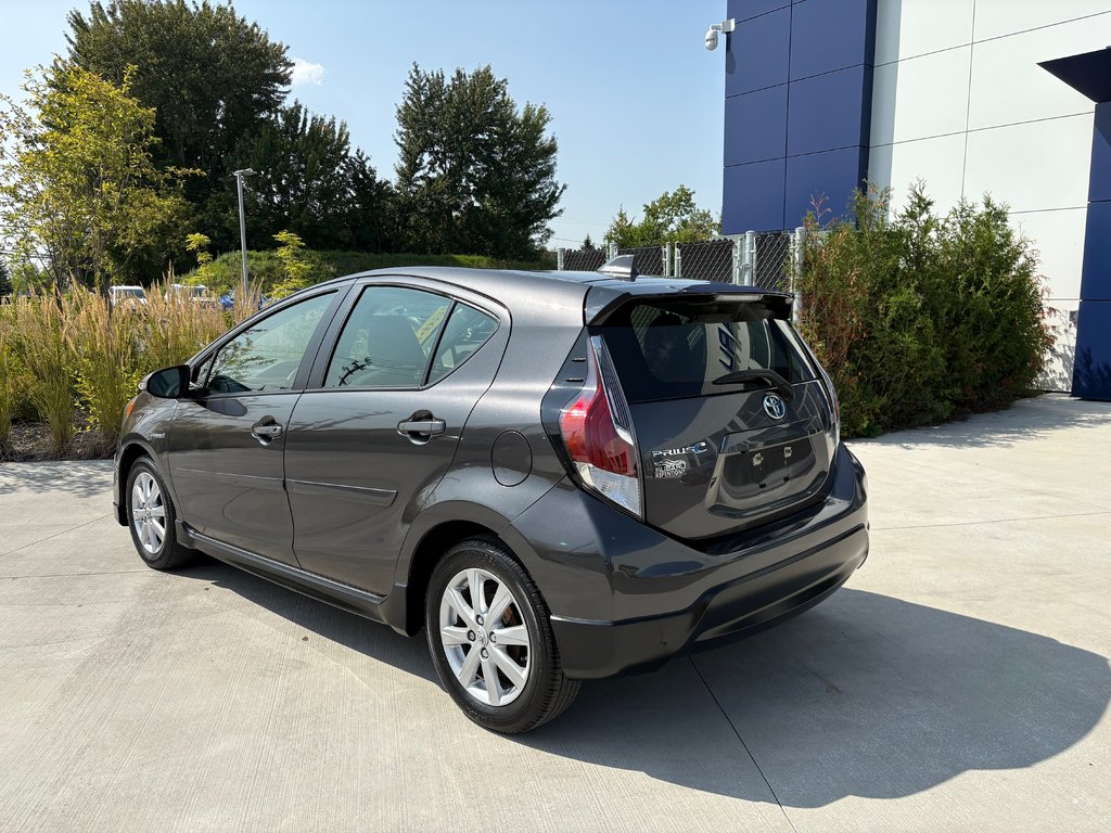 2017 Toyota Prius C TECHNOLOGY, CAMÉRA DE RECUL, BANC CHAUFFANT in Charlemagne, Quebec - 7 - w1024h768px