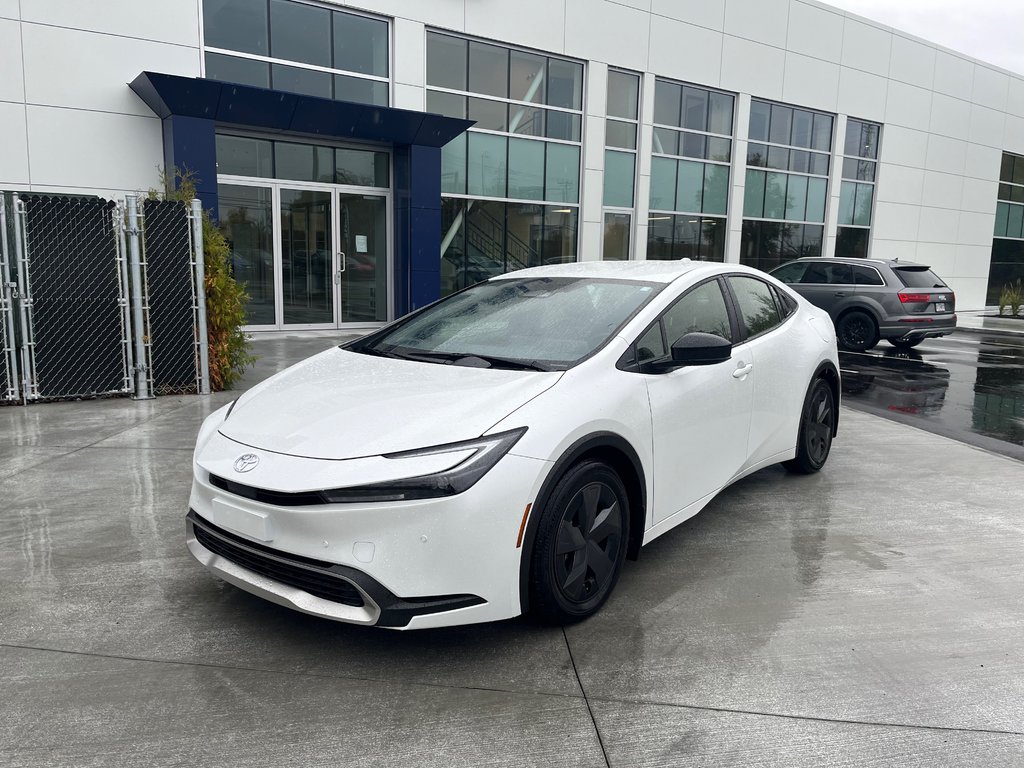 PRIUS PRIME SE,PRIME,CAMÉRA DE RECUL,BANC CHAUFFANT 2023 à Charlemagne, Québec - 1 - w1024h768px