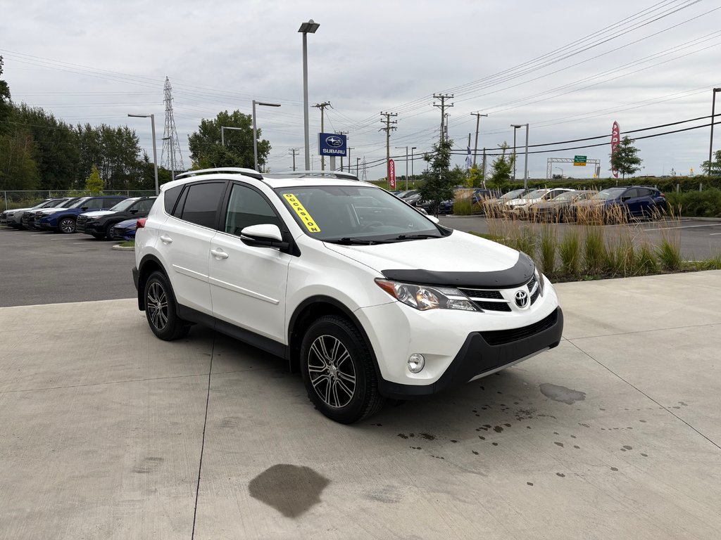2015 Toyota RAV4 XLE,AWD,CAMÉRA DE RECUL,BANC CHAUFFANT in Saint-Jérôme, Quebec - 13 - w1024h768px