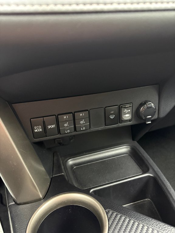 2015 Toyota RAV4 XLE,AWD,CAMÉRA DE RECUL,BANC CHAUFFANT in Saint-Jérôme, Quebec - 16 - w1024h768px