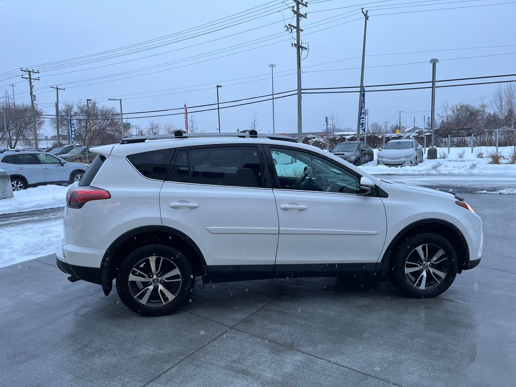 2018  RAV4 LE,AWD,CAMÉRA DE RECUL,BANC CHAUFFANT in Charlemagne, Quebec - 13 - w1024h768px