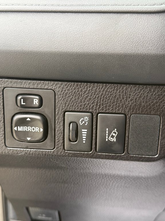 2018 Toyota RAV4 LE,CAMÉRA DE RECUL,BANC CHAUFFANT in Saint-Jérôme, Quebec - 22 - w1024h768px