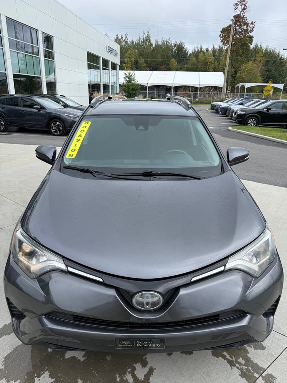 2018 Toyota RAV4 LE,CAMÉRA DE RECUL,BANC CHAUFFANT in Saint-Jérôme, Quebec - 14 - w1024h768px