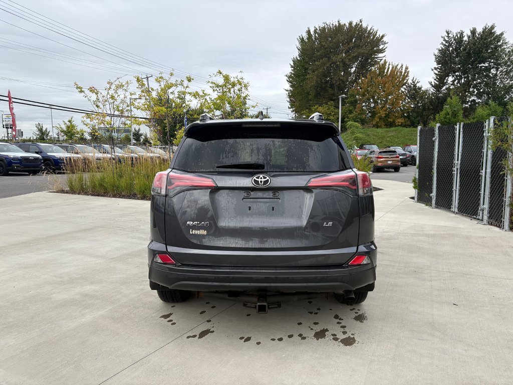 2018 Toyota RAV4 LE, CAMÉRA DE RECUL, BANC CHAUFFANT in Saint-Jérôme, Quebec - 8 - w1024h768px