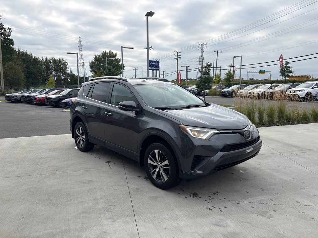 2018 Toyota RAV4 LE, CAMÉRA DE RECUL, BANC CHAUFFANT in Saint-Jérôme, Quebec - 13 - w1024h768px
