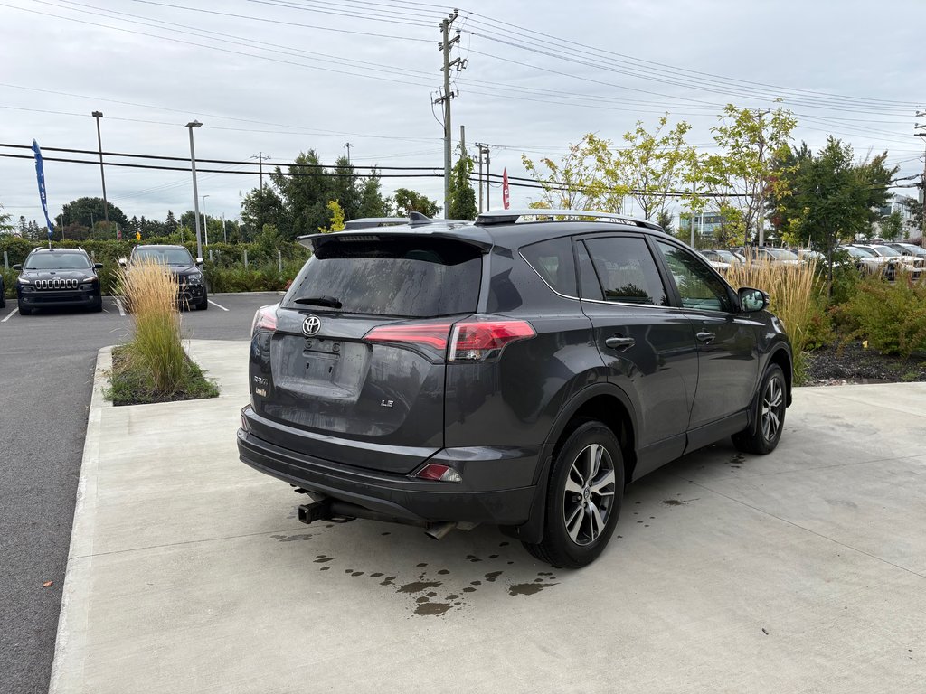 2018 Toyota RAV4 LE, CAMÉRA DE RECUL, BANC CHAUFFANT in Saint-Jérôme, Quebec - 11 - w1024h768px