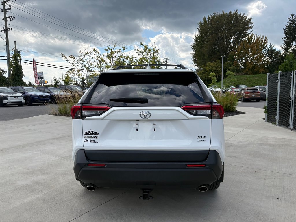 2019 Toyota RAV4 XLE,AWD,CAMÉRA DE RECUL,BANC CHAUFFANT in Saint-Jérôme, Quebec - 8 - w1024h768px