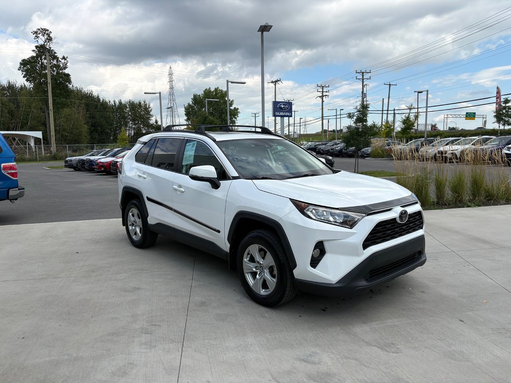 2019 Toyota RAV4 XLE,AWD,CAMÉRA DE RECUL,BANC CHAUFFANT in Saint-Jérôme, Quebec - 13 - w1024h768px