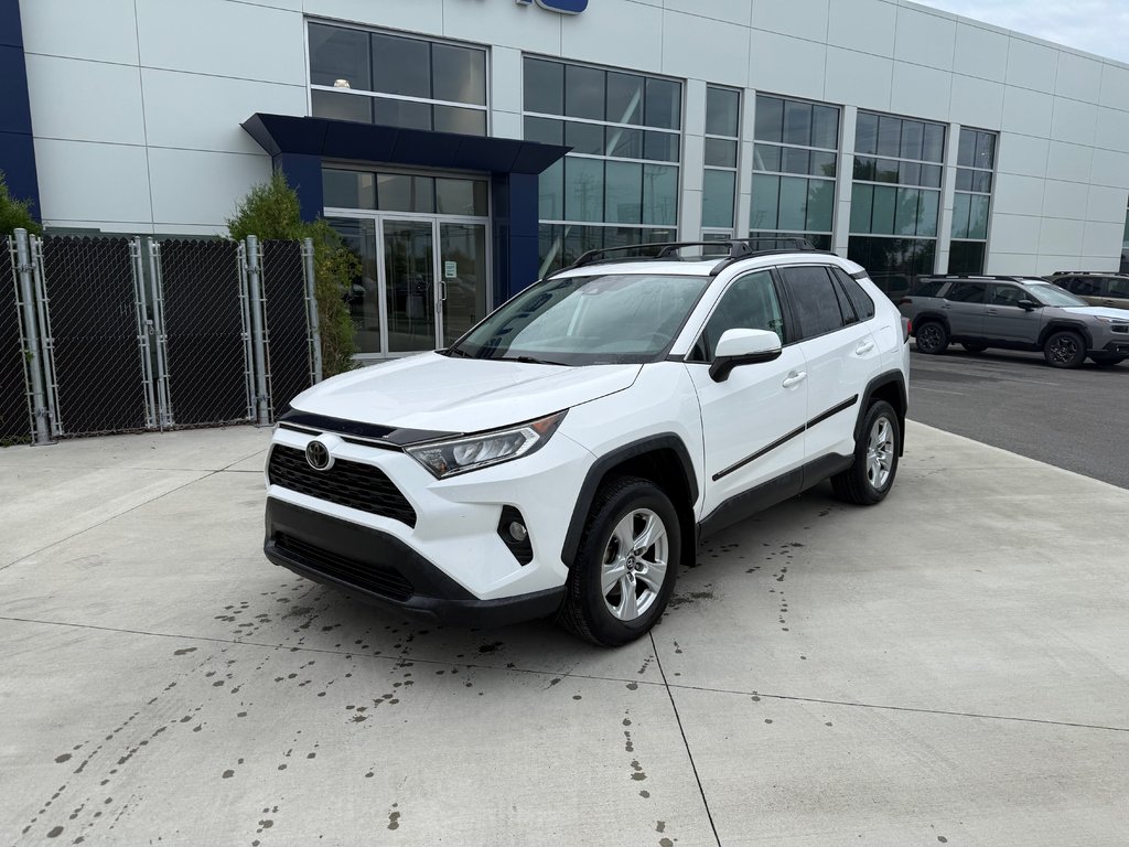 Toyota RAV4 XLE,AWD,CAMÉRA DE RECUL,BANC CHAUFFANT 2019 à Saint-Jérôme, Québec - 2 - w1024h768px