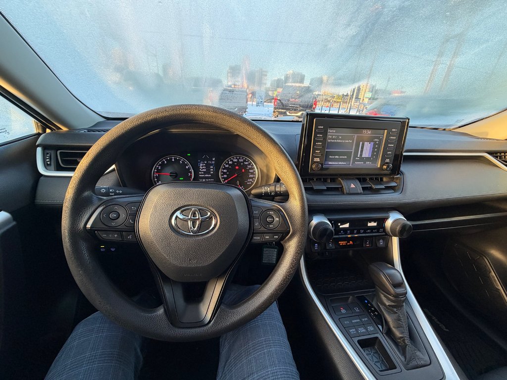 Toyota RAV4 LE 2021 à Charlemagne, Québec - 10 - w1024h768px