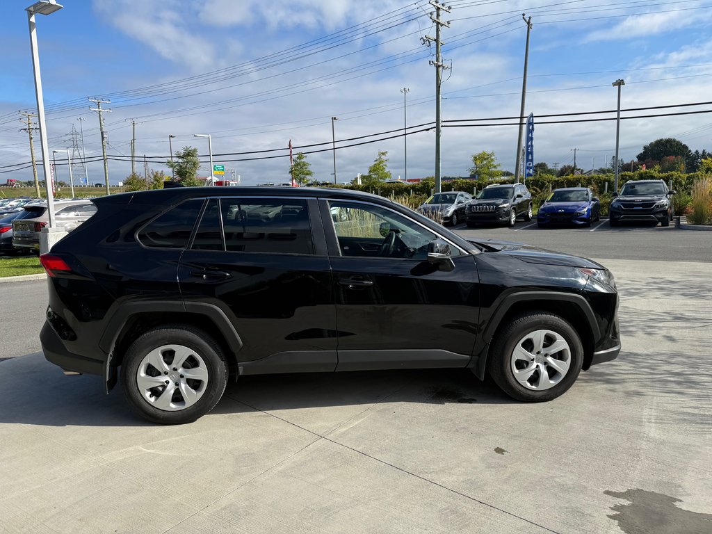 Toyota RAV4 LE,AWD,CAMÉRA DE RECUL,BANC CHAUFFANT 2024 à Charlemagne, Québec - 12 - w1024h768px