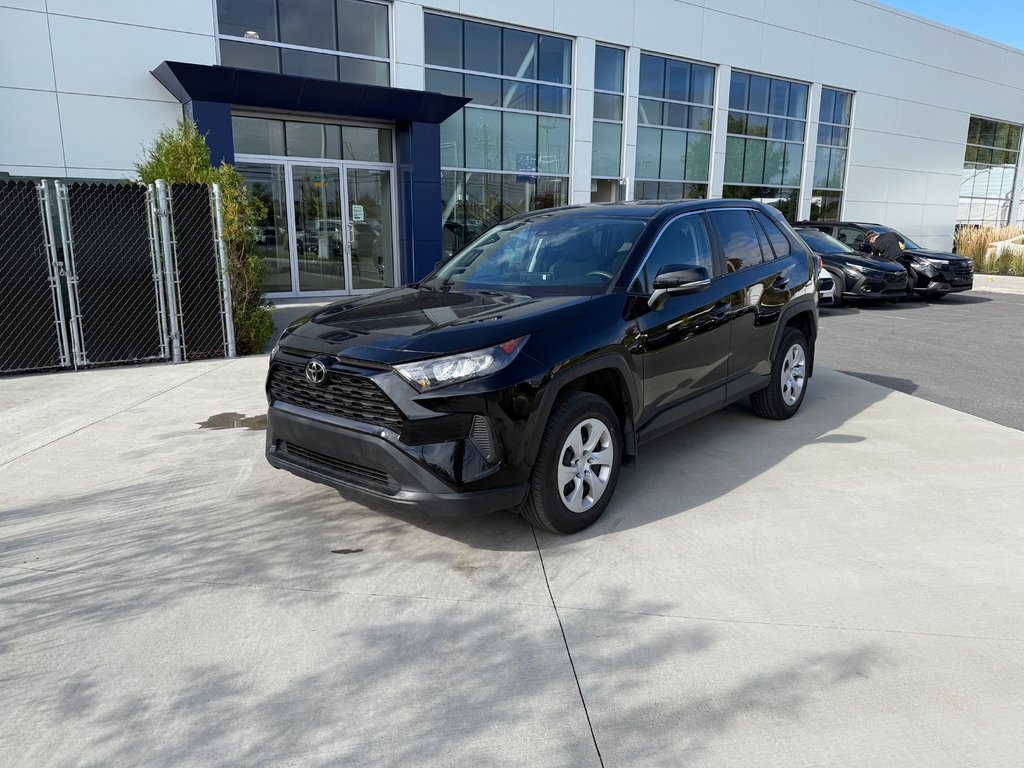 Toyota RAV4 LE,AWD,CAMÉRA DE RECUL,BANC CHAUFFANT 2024 à Charlemagne, Québec - 1 - w1024h768px