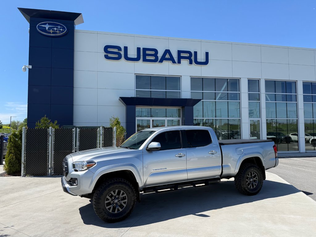 Toyota Tacoma SR5,4X4,SUSPENSION TRD,CAMÉRA DE RECUL 2023 à Charlemagne, Québec - 3 - w1024h768px