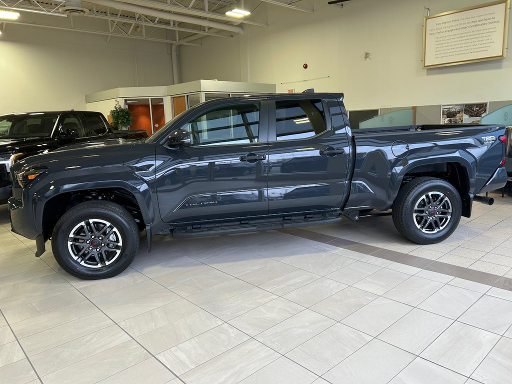 Toyota Tacoma TRD Off Road Premium 2024 à Charlemagne, Québec - 2 - w1024h768px