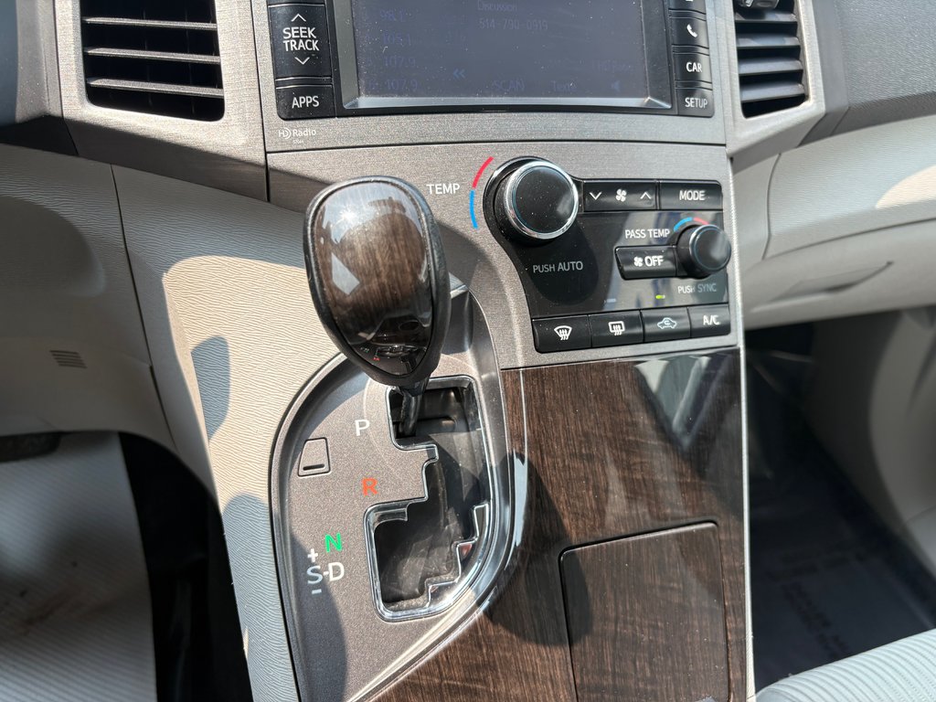 2013 Toyota Venza BASE,AWD,BLUETOOTH,A/C in Charlemagne, Quebec - 21 - w1024h768px
