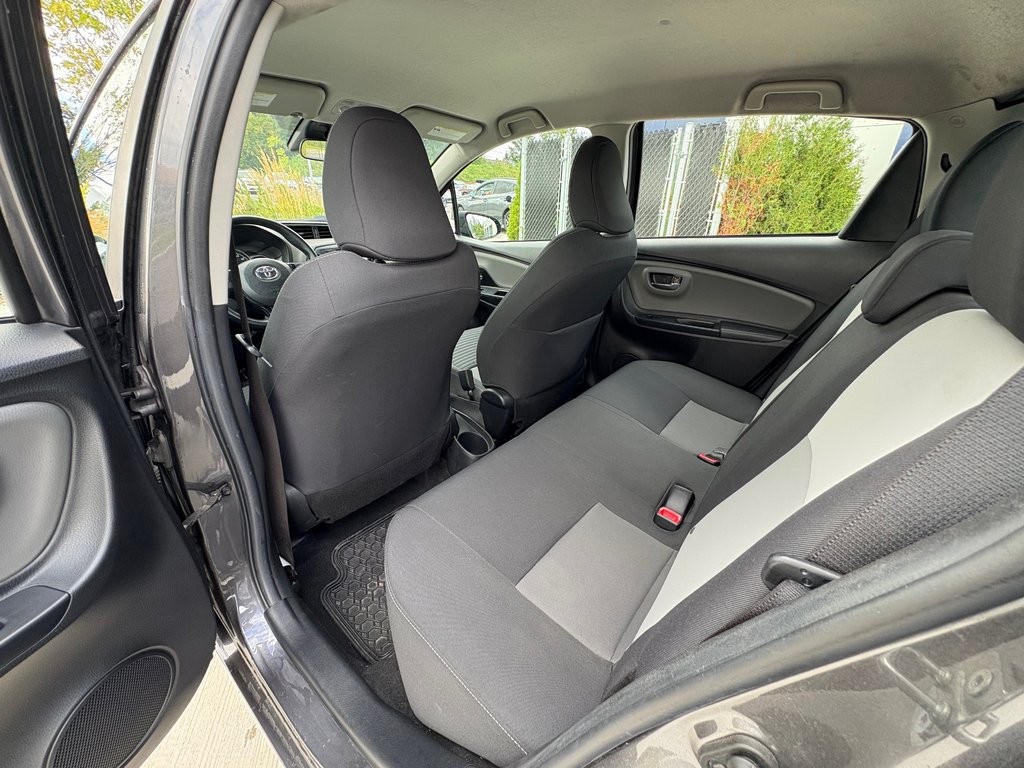 2019 Toyota Yaris Hatchback LE, CAMÉRA DE RECUL, BLUETOOTH in Charlemagne, Quebec - 9 - w1024h768px