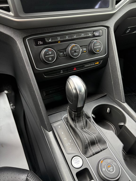 2023 Volkswagen Atlas Cross Sport Comfortline in Saint-Jérôme, Quebec - 16 - w1024h768px