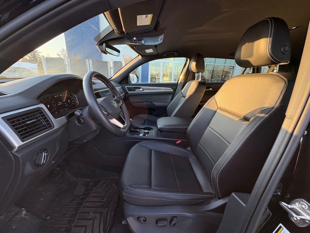 Volkswagen Atlas Cross Sport Comfortline 2023 à Charlemagne, Québec - 5 - w1024h768px