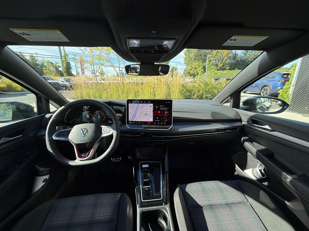 Volkswagen Golf GTI GTI, CAMÉRA DE RECUL,BANC CHAUFFANT 2026 à Saint-Jérôme, Québec - 10 - w1024h768px