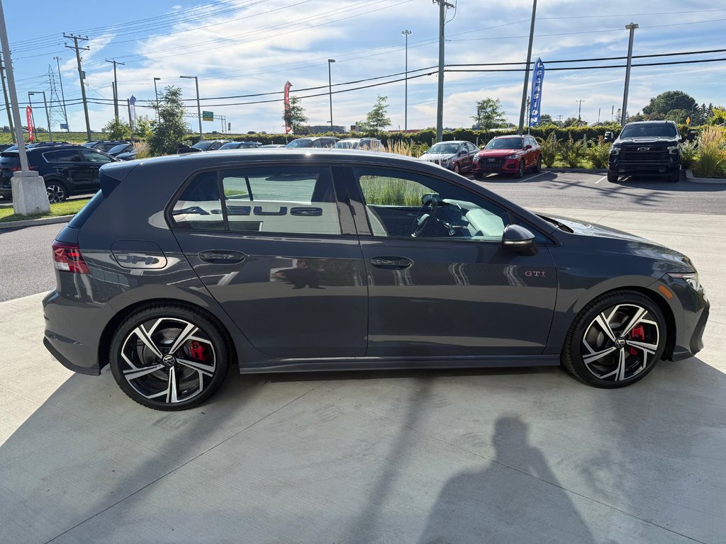Volkswagen Golf GTI GTI, CAMÉRA DE RECUL,BANC CHAUFFANT 2026 à Saint-Jérôme, Québec - 12 - w1024h768px
