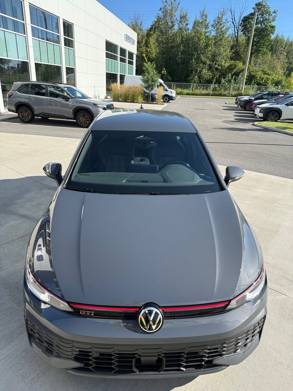 Volkswagen Golf GTI GTI, CAMÉRA DE RECUL,BANC CHAUFFANT 2026 à Saint-Jérôme, Québec - 14 - w1024h768px
