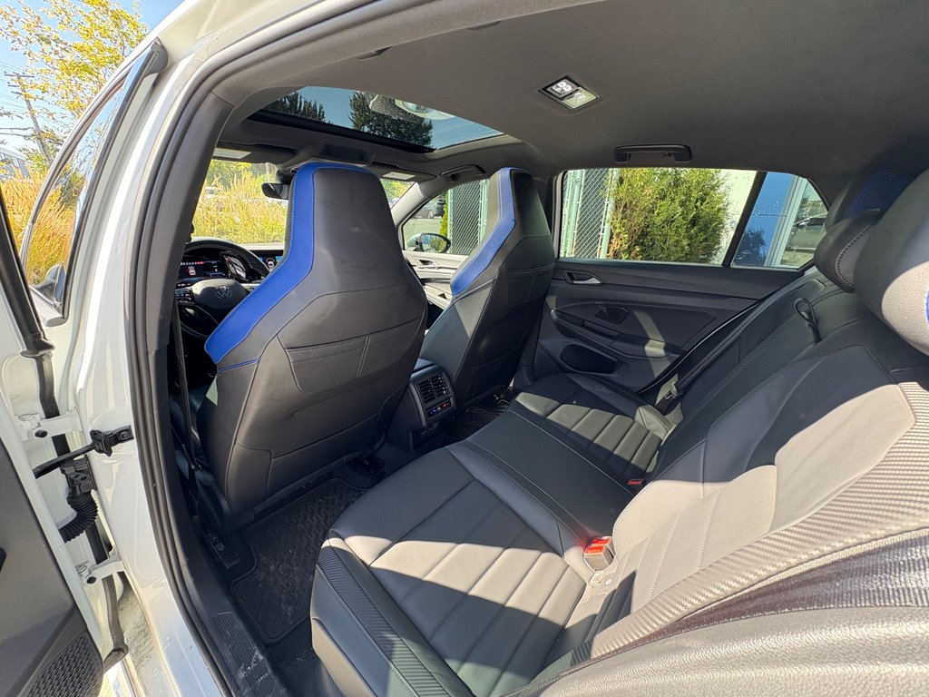 Volkswagen Golf R OPTION TOIT OUVRANT,BANC CHAUFFANT,CAMÉRA DE RECUL 2024 à Charlemagne, Québec - 10 - w1024h768px