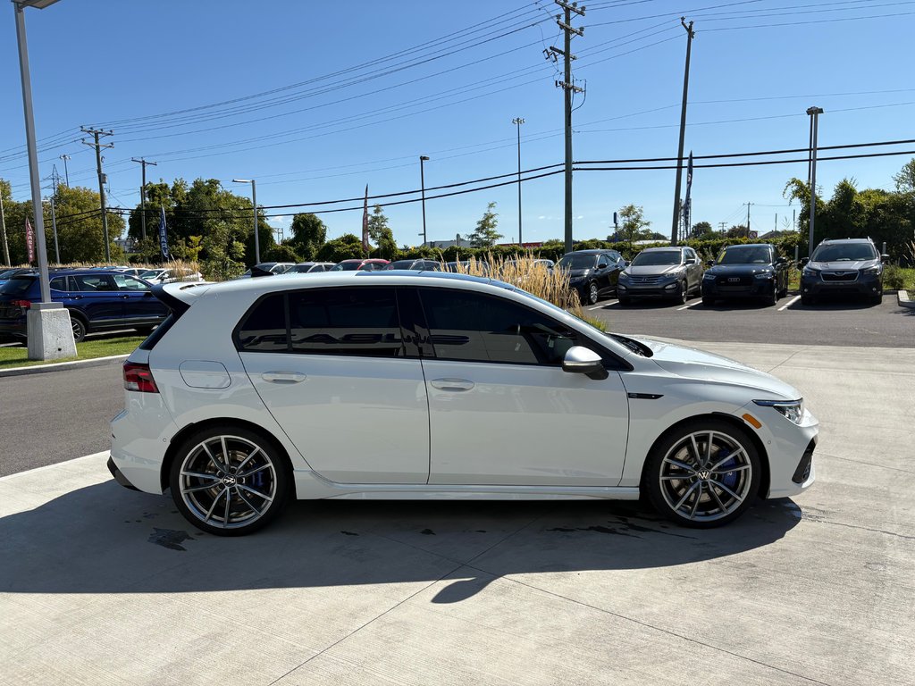 Volkswagen Golf R OPTION TOIT OUVRANT,BANC CHAUFFANT,CAMÉRA DE RECUL 2024 à Charlemagne, Québec - 12 - w1024h768px