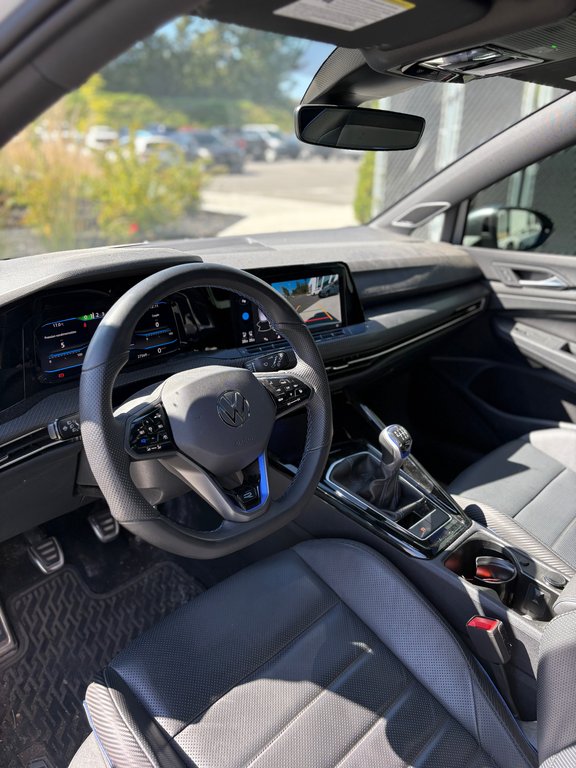 Volkswagen Golf R OPTION TOIT OUVRANT,BANC CHAUFFANT,CAMÉRA DE RECUL 2024 à Charlemagne, Québec - 4 - w1024h768px