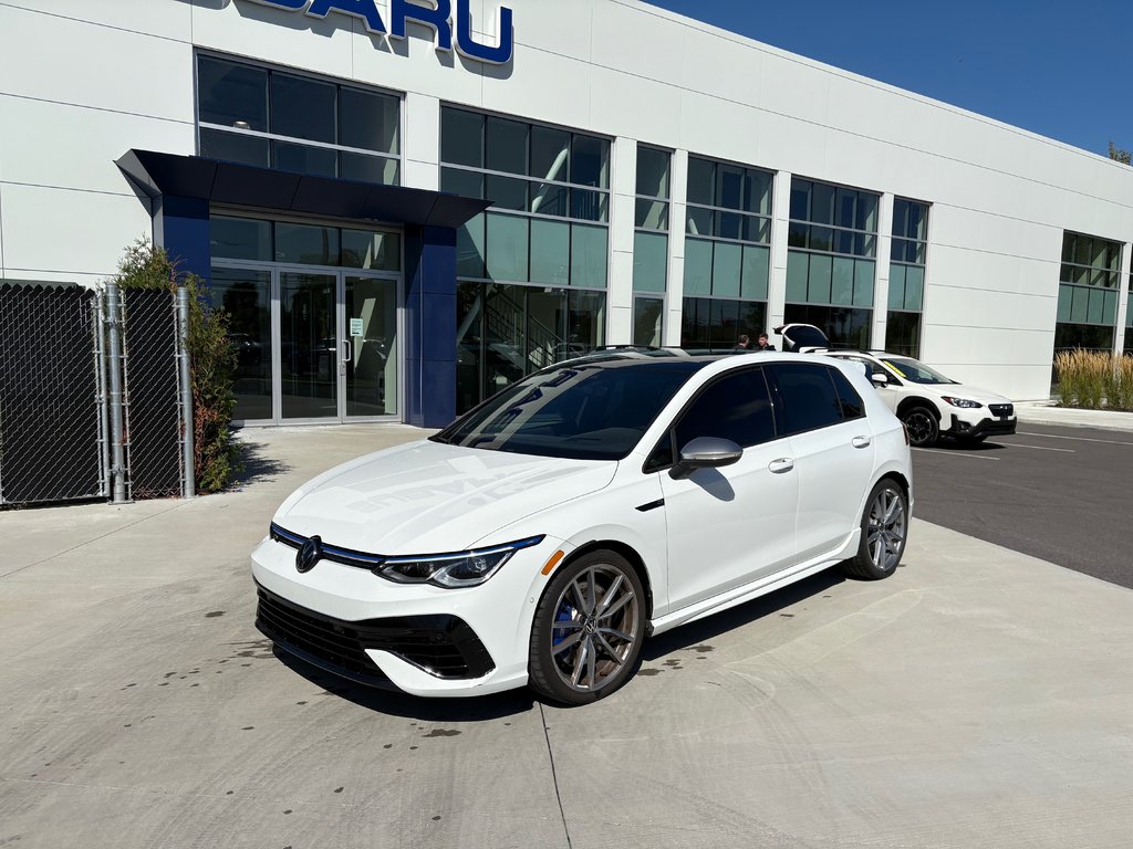 Volkswagen Golf R OPTION TOIT OUVRANT,BANC CHAUFFANT,CAMÉRA DE RECUL 2024 à Charlemagne, Québec - 1 - w1024h768px