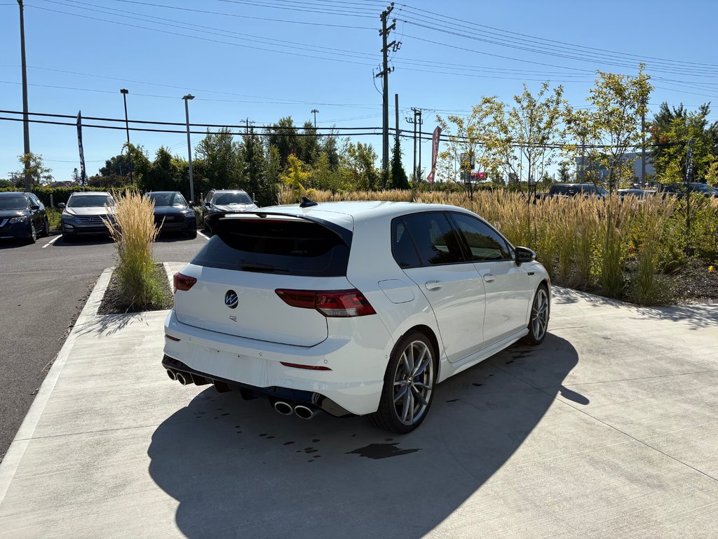Volkswagen Golf R OPTION TOIT OUVRANT,BANC CHAUFFANT,CAMÉRA DE RECUL 2024 à Charlemagne, Québec - 9 - w1024h768px