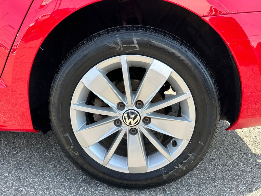 Volkswagen Jetta  2016 à Charlemagne, Québec - 6 - w1024h768px