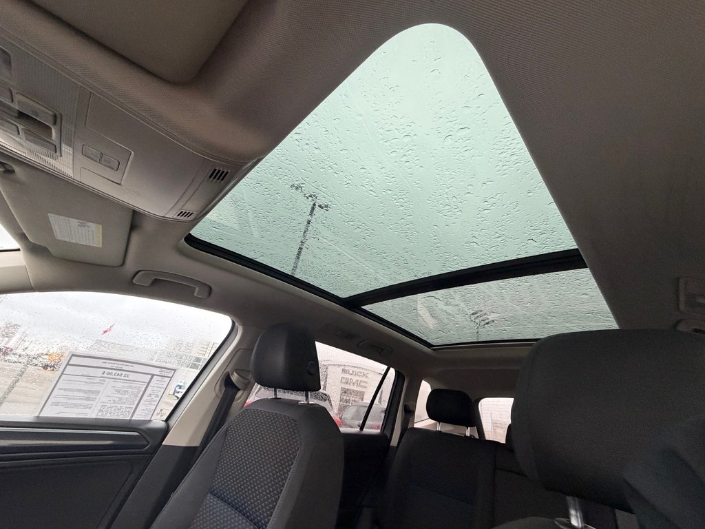 2021 Volkswagen TIGUAN UNITED in Charlemagne, Quebec - 10 - w1024h768px