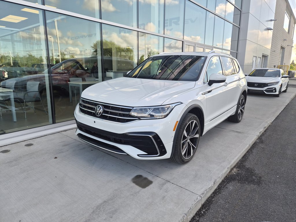 Volkswagen Tiguan Highline R-Line 2022 à Saint-Jérôme, Québec - 1 - w1024h768px