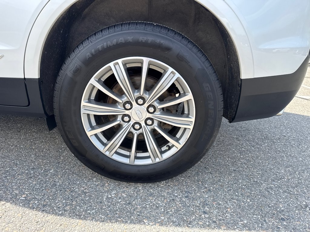 2017 Cadillac XT5 Luxury FWD in Miramichi, New Brunswick - 15 - w1024h768px