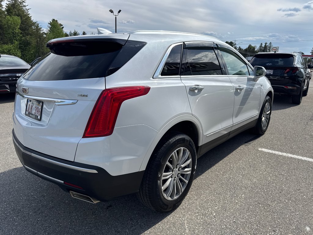 2017 Cadillac XT5 Luxury FWD in Miramichi, New Brunswick - 14 - w1024h768px