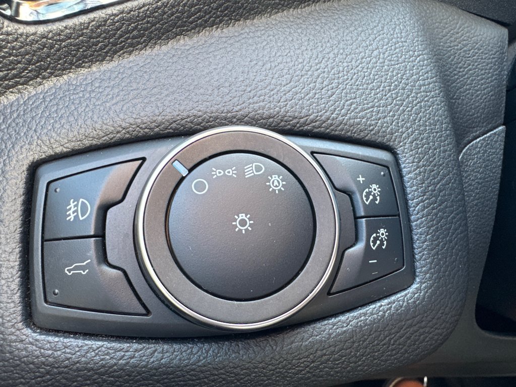 2019 Ford Escape Titanium in Miramichi, New Brunswick - 9 - w1024h768px