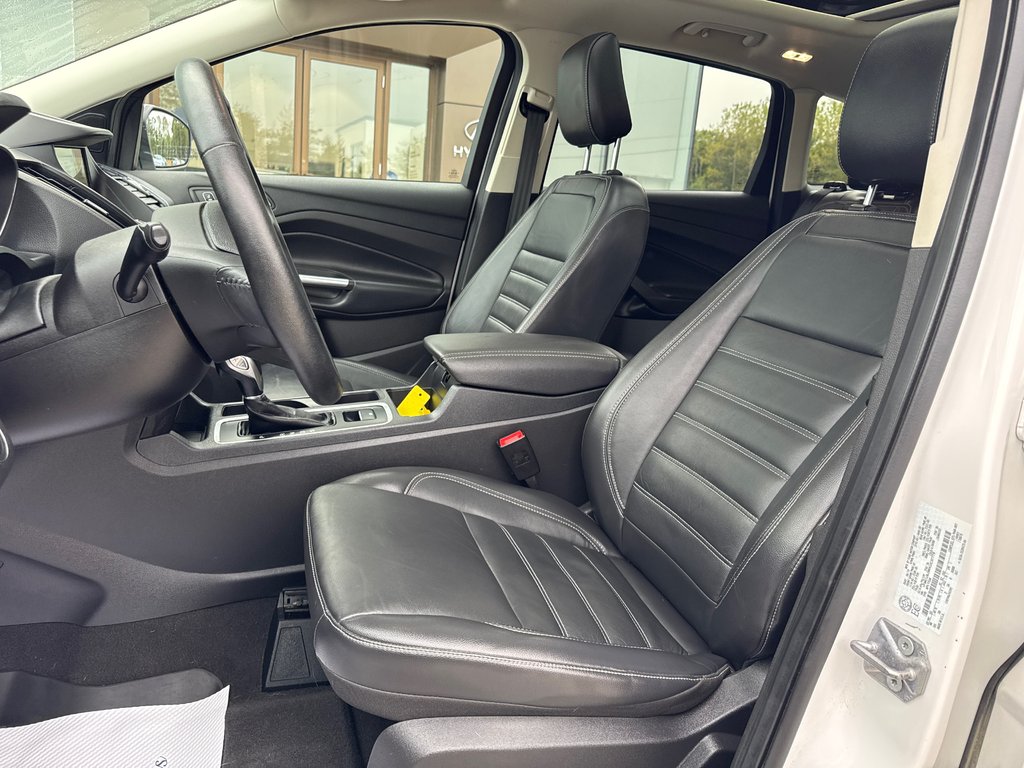 2019 Ford Escape Titanium in Miramichi, New Brunswick - 8 - w1024h768px