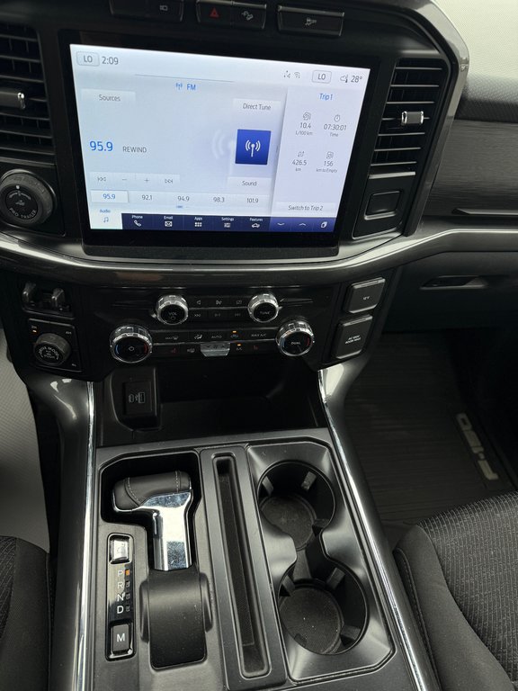 2022 Ford F-150 XL in Miramichi, New Brunswick - 8 - w1024h768px