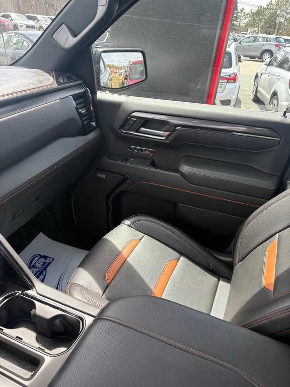 2023 GMC Sierra 1500 AT4 in Miramichi, New Brunswick - 6 - w1024h768px