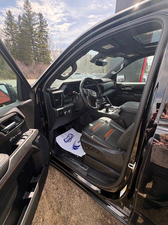 2023 GMC Sierra 1500 AT4 in Miramichi, New Brunswick - 3 - w1024h768px