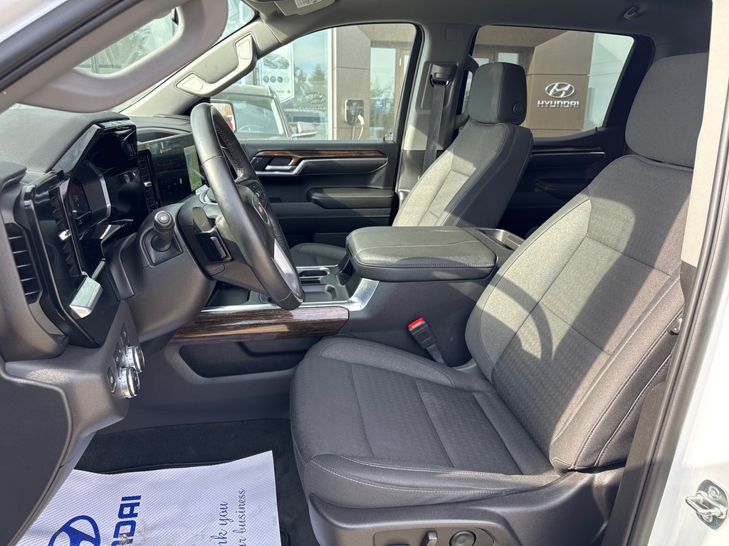 GMC Sierra 1500 Elevation 2025 à Miramichi, Nouveau-Brunswick - 11 - w1024h768px