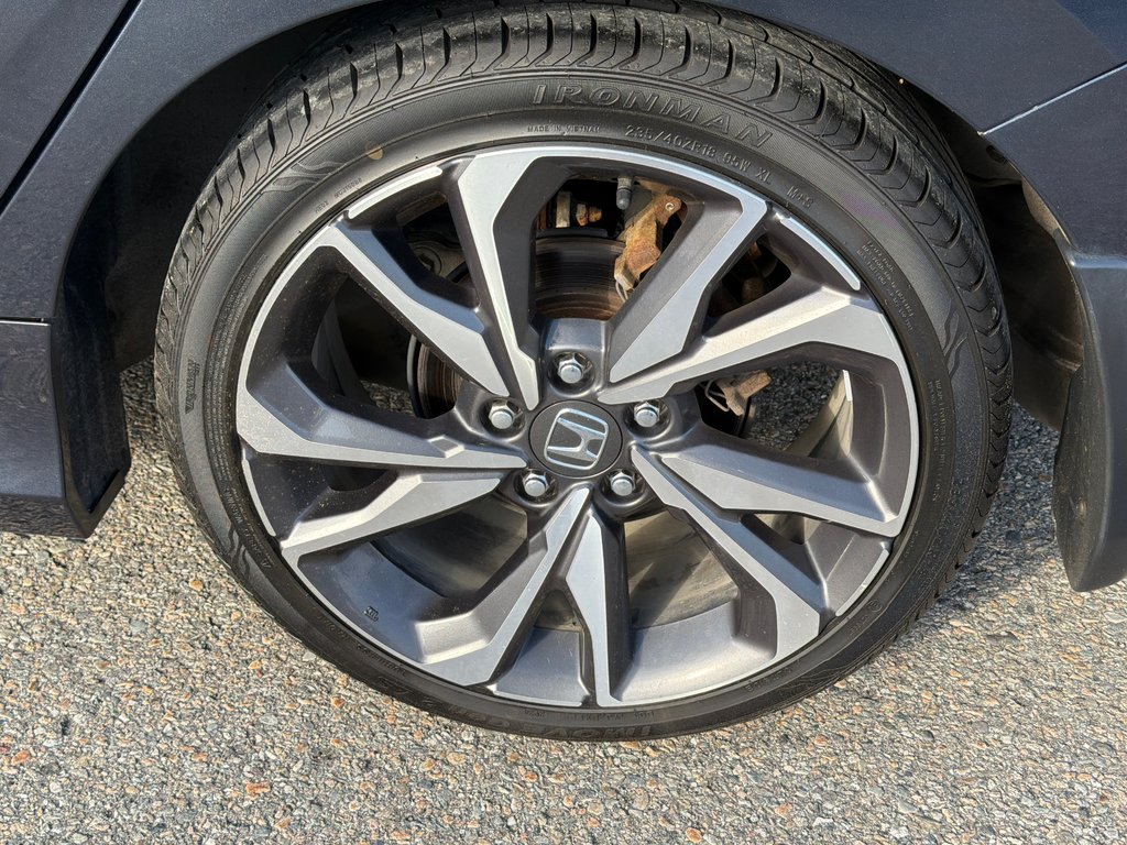 2020 Honda Civic Sedan Touring in Miramichi, New Brunswick - 12 - w1024h768px